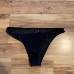 Velvet black triangl swimsuit